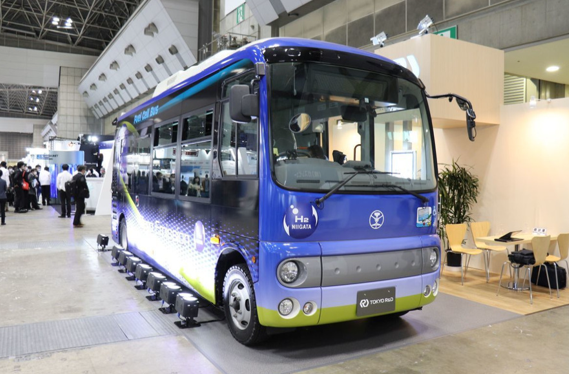 日本首家开发小型FCV巴士的制造商